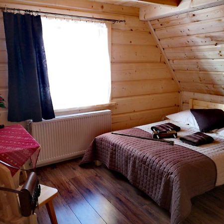 Pokoje Goscinne U Jozka Chocholow Buitenkant foto